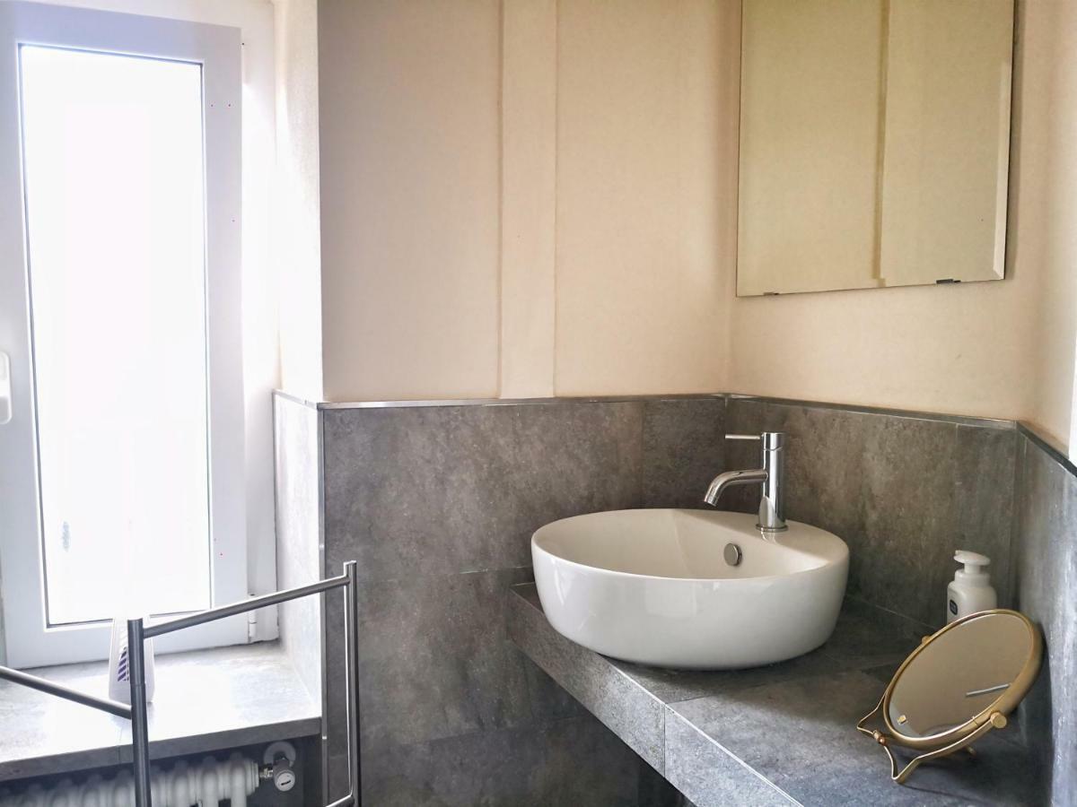 Appartamento Deluxe Con Terrazza Sul Mare Savona Bagian luar foto